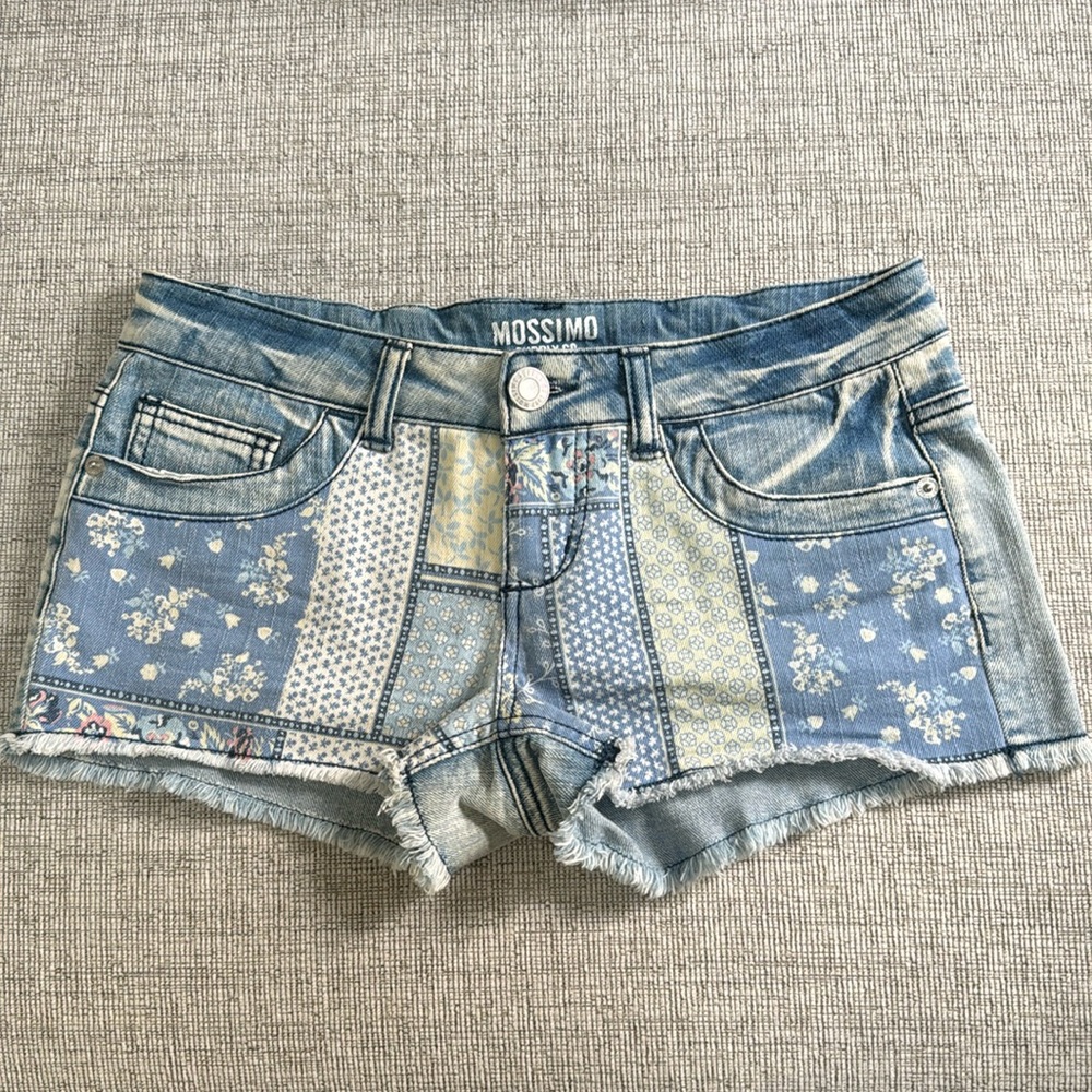 Mossimo Size 5 Denim Shorts